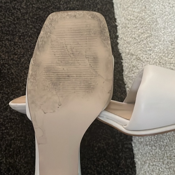 Steve Madden Slides - Picture 3 of 3